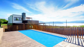 Charming House Sea View in Outes